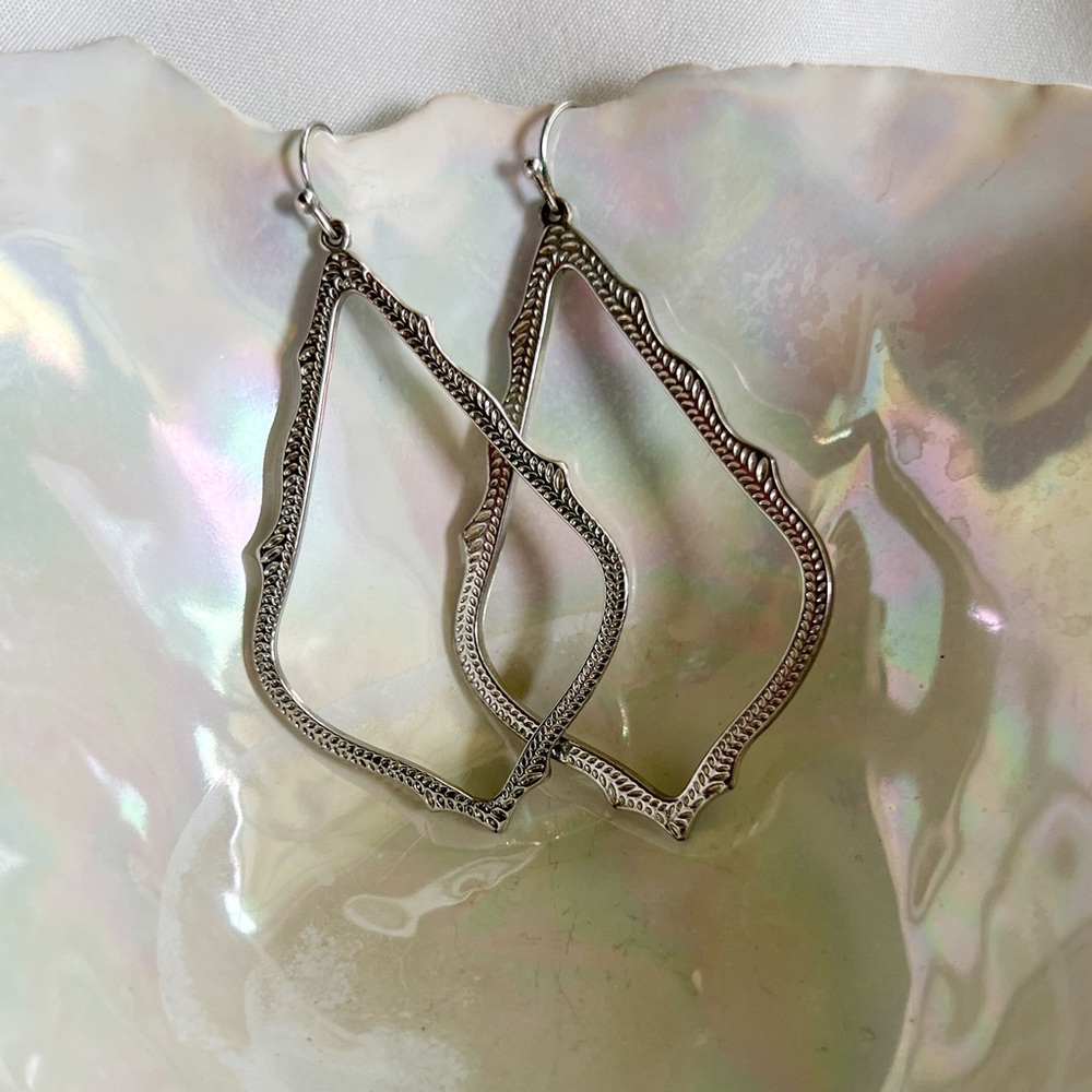 Kendra Scott Sophee Earring | Silver Earring | Rhodium | Dangle Earring